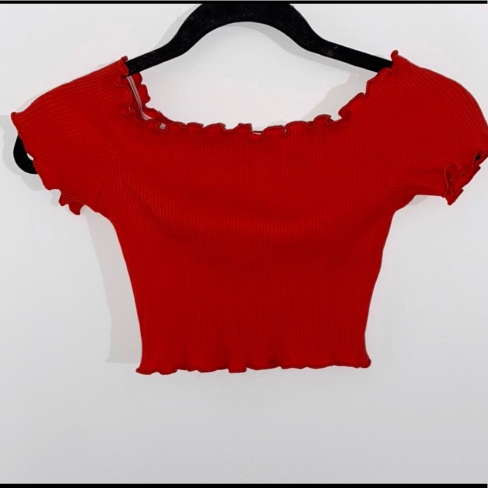 Red Ribbed Crop Top (stretchy) - Never Worn !
